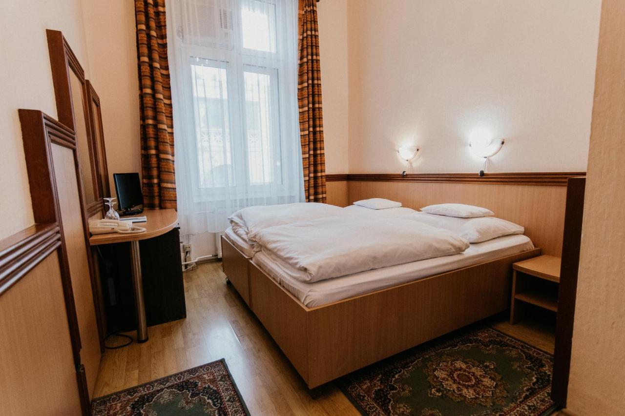 Tisza Hotel Szeged Ngoại thất bức ảnh