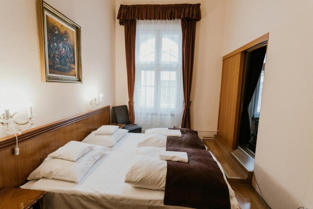 Tisza Hotel Szeged Ngoại thất bức ảnh