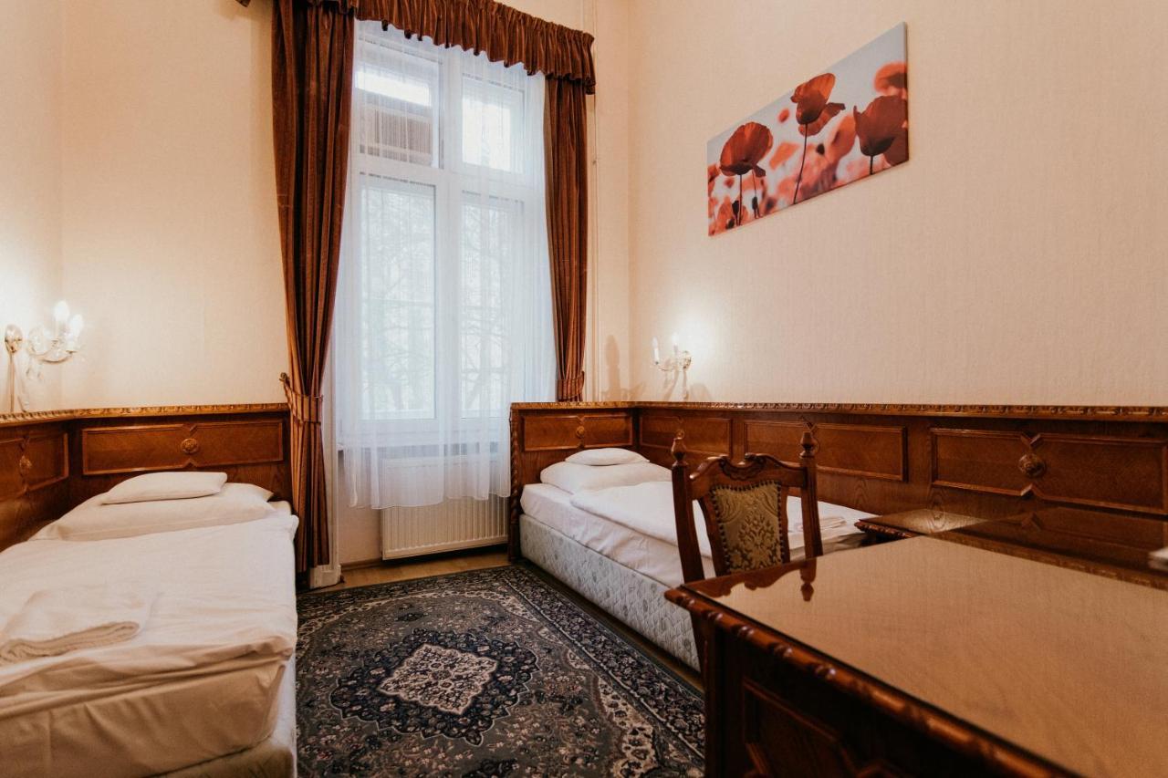Tisza Hotel Szeged Ngoại thất bức ảnh