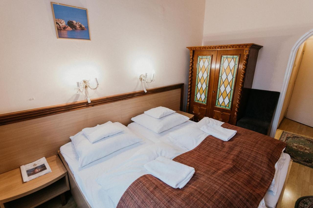 Tisza Hotel Szeged Ngoại thất bức ảnh